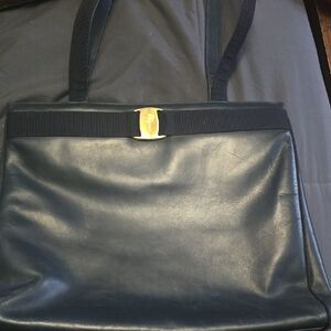 Salvatore Ferragamo Gancini Shoulder Tote
